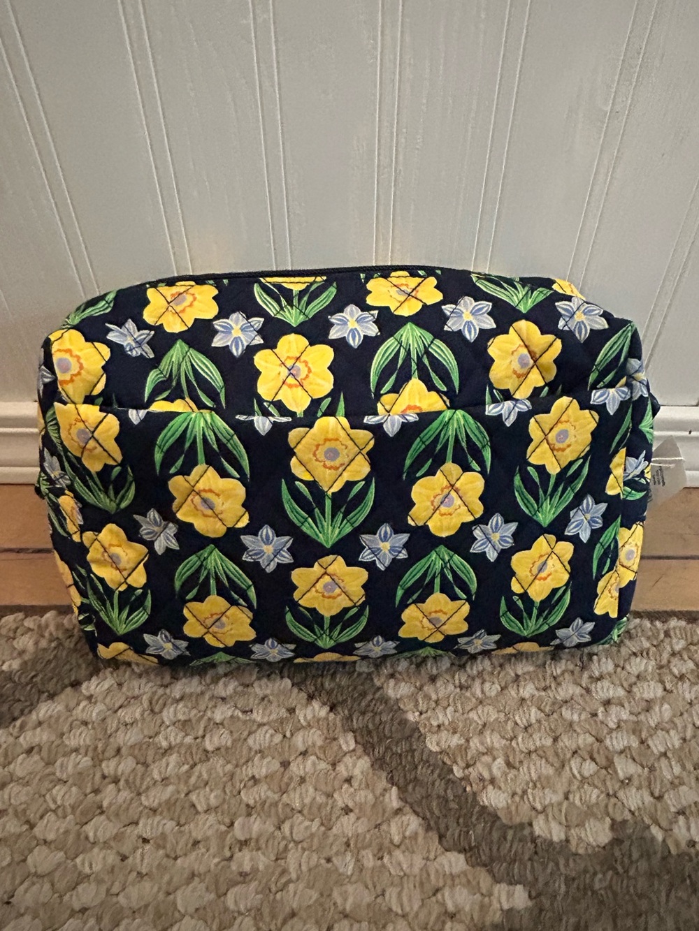 NWT Vera Bradley Large Cosmetics Bag
